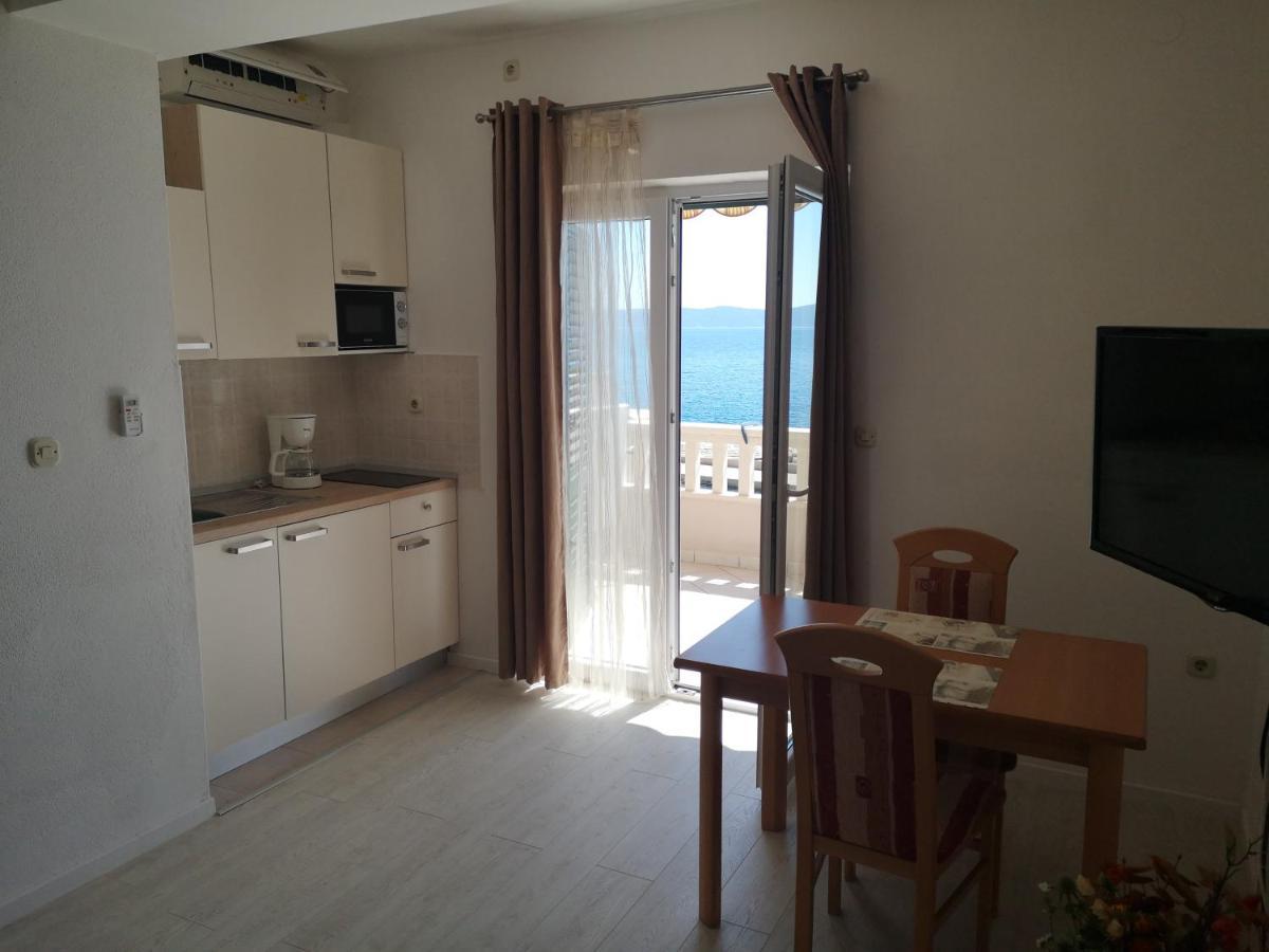 Apartmani California 포드고라 외부 사진